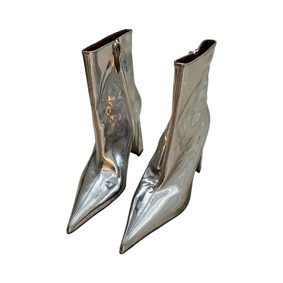 AREA NYC “A” HEEL Leather PVC Metallic Mid Calf Boot Silver Sz 40 - Picture 6 of 7